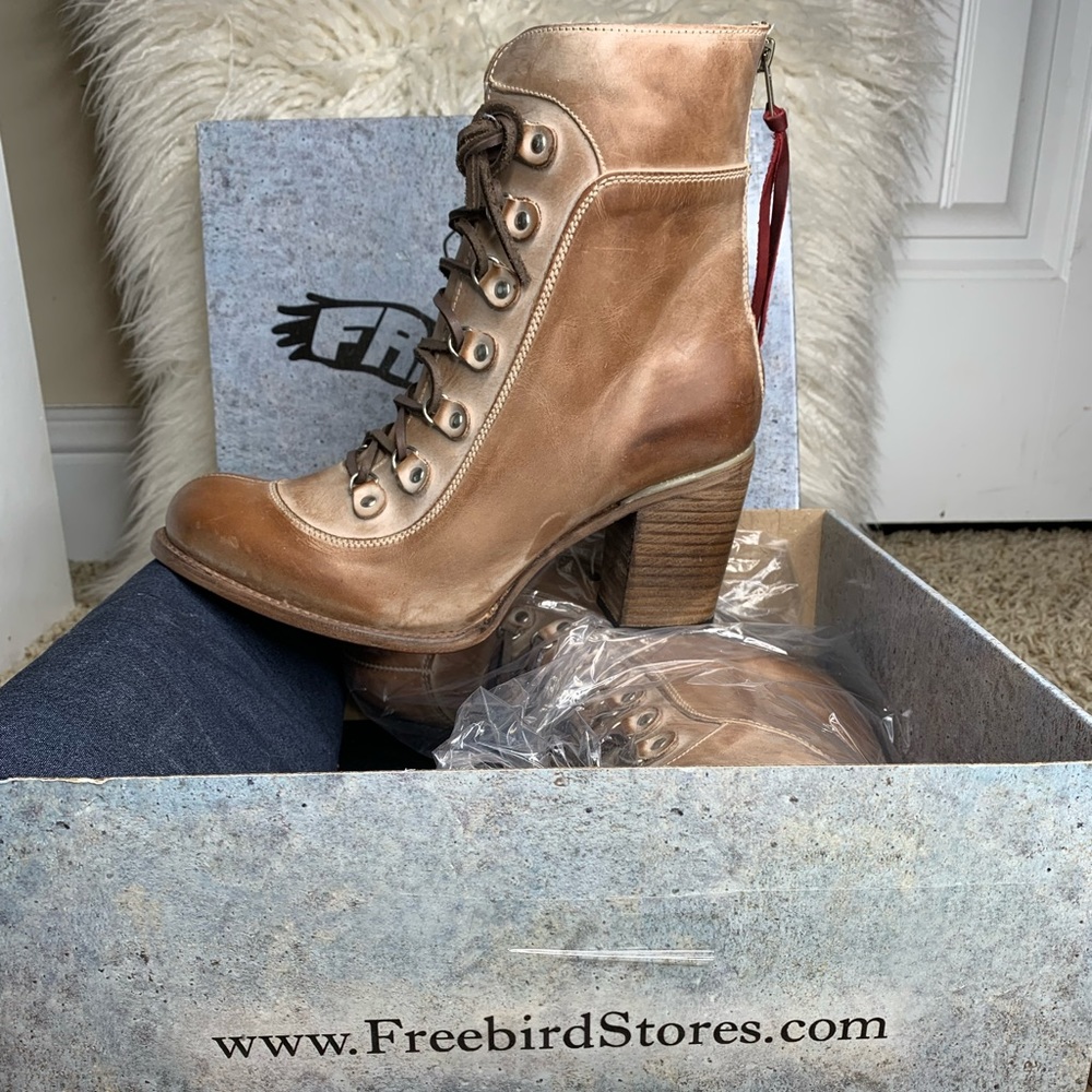 Freebird by Steven “BOROW” booties